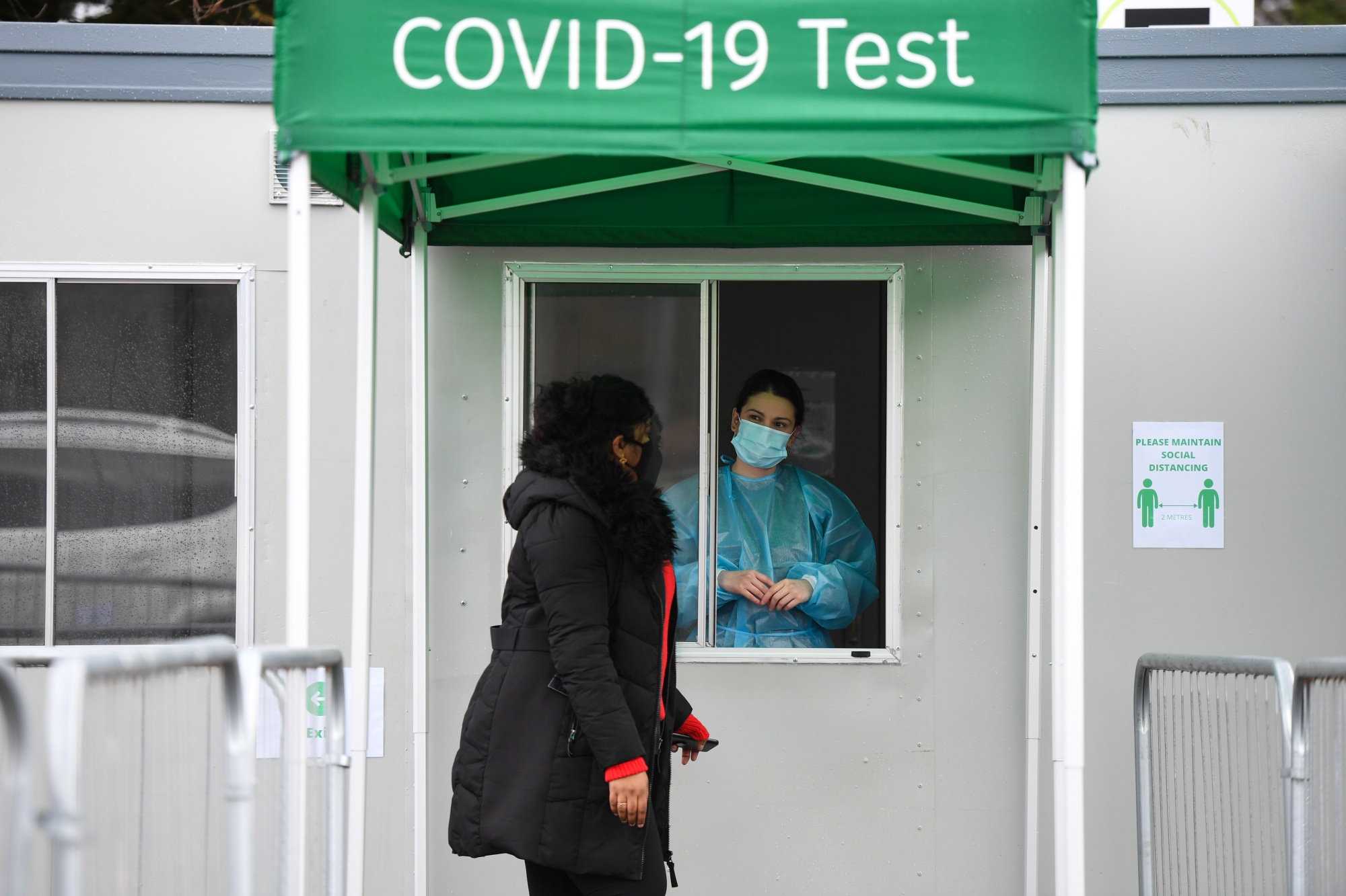 Apple (AAPL) to Increase Covid Testing for Vaccinated Retail Employees -  Bloomberg