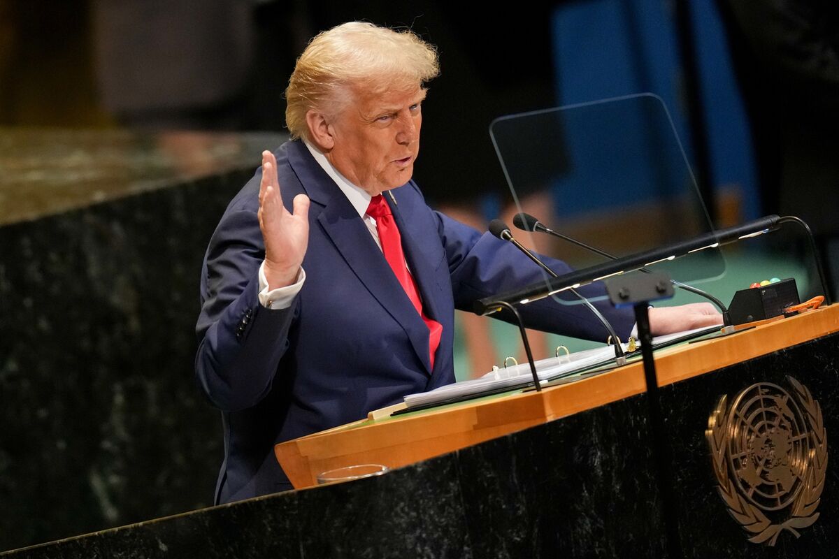 Trump Takes Aim at UK’s ‘Suicidal’ Push Away From North Sea Oil