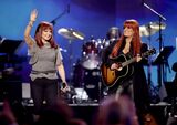Judds, Ray Charles to Be Inducted Into Country Hall of Fame