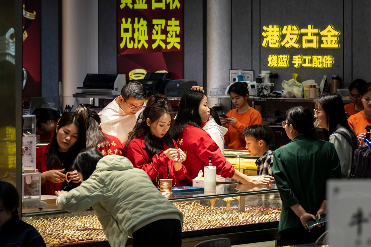 assets.bwbx.io image