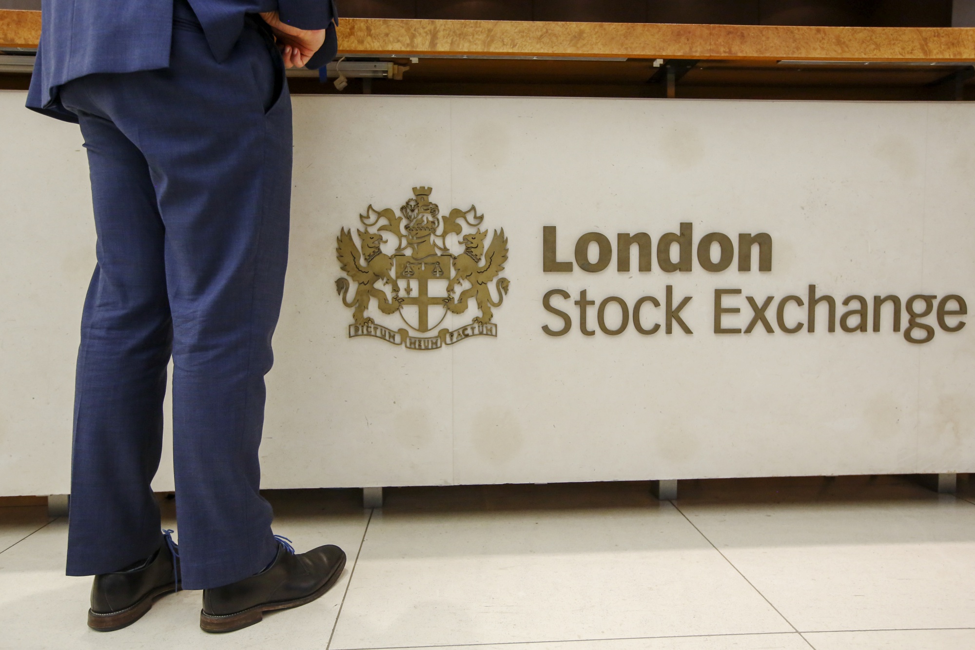 London Stock Exchange Closes Refinitiv Acquisition Deal