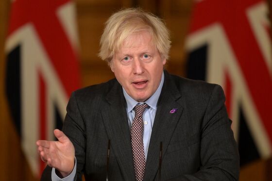 Boris Johnson Woos Scotland on Virus Response, Strength of U.K.