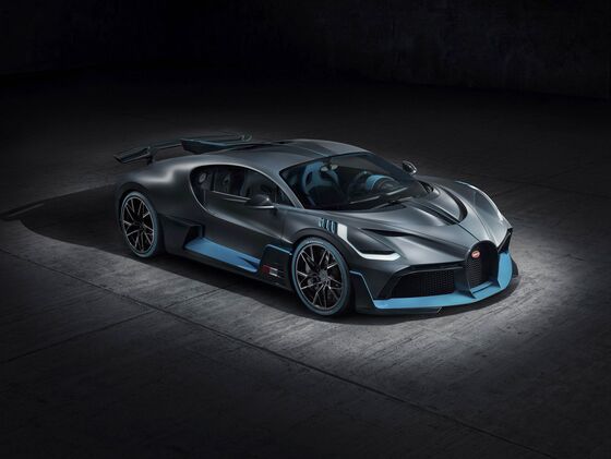For $5.8 Million, Bugatti’s New Supercar Will Turn Corners Faster Than Ever