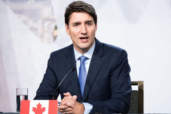 Chinese Arrest and Trump’s Boast Drag Trudeau Into Huawei Feud