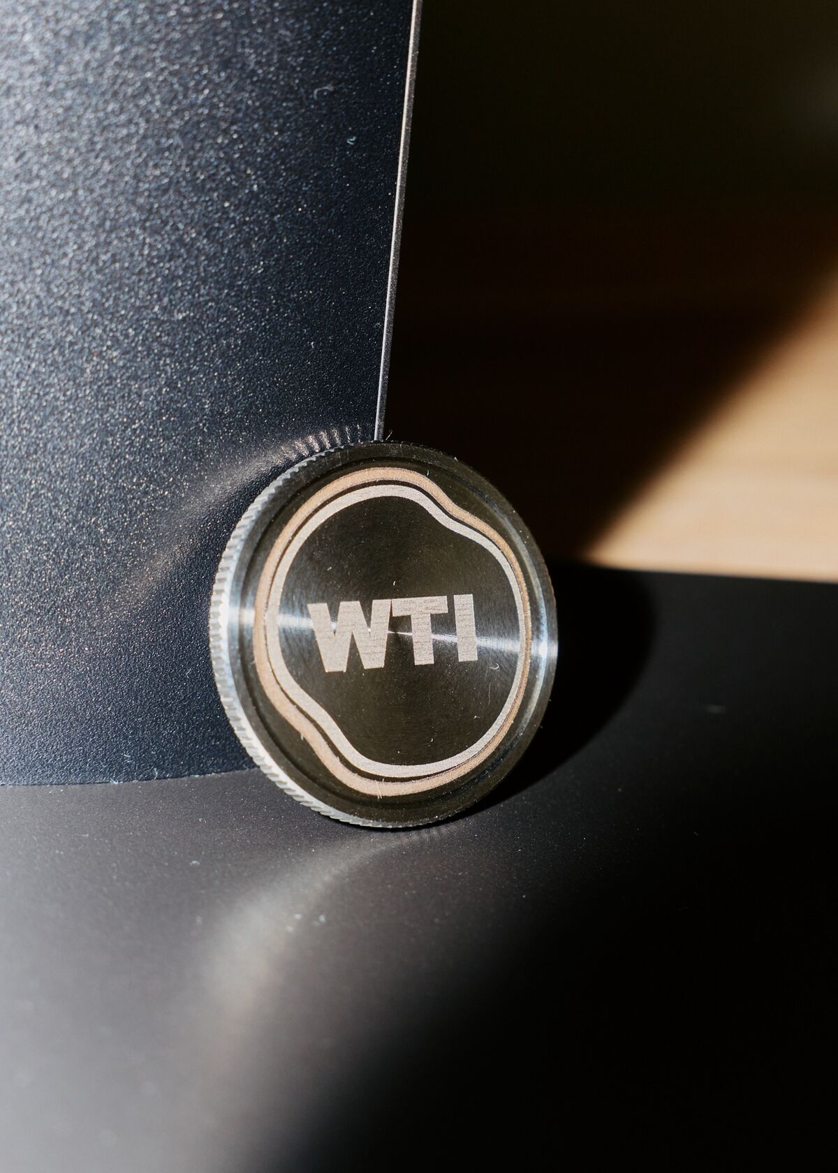 bloomberg.com - Mia Gindis - The Crypto Startup Trying to Put a Barrel of Oil on Blockchain