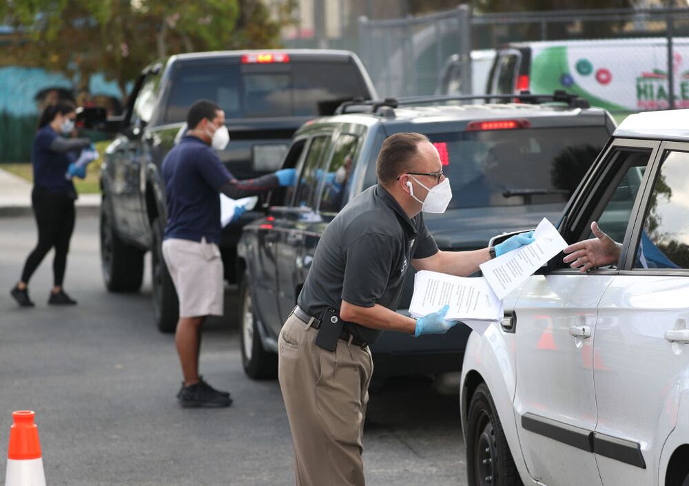 U S Unemployment Benefits Millions Still Waiting For State Help
