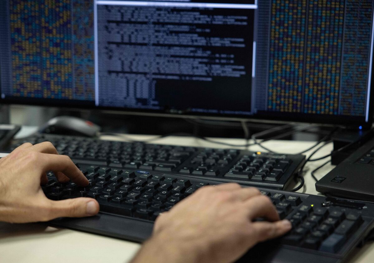 Solana-Based DeFi Project Drift Hit by $285 Million Exploit