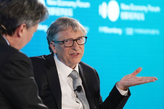 Gates Wants to Team Up More With Bezos to Combat Climate Crisis