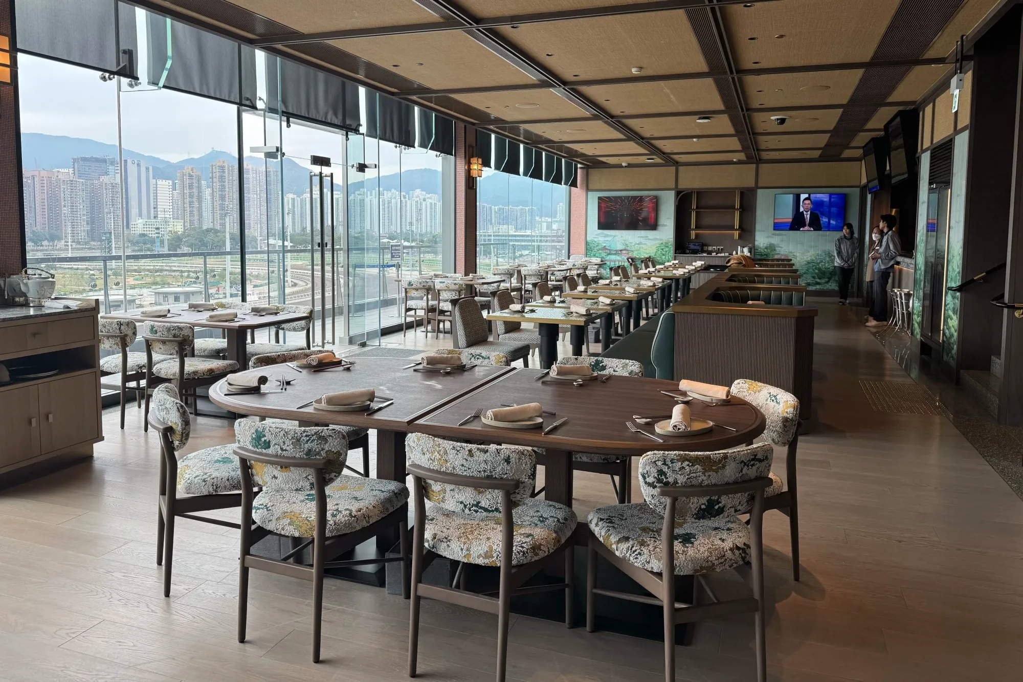 A section of Genso izakaya overlooking the track.