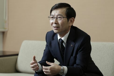 Yasushi Nakamura