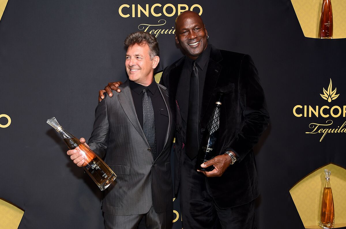 Michael Jordan's Cincoro Tequila Adds Serena Williams, Derek Jeter,  Celebrities - Bloomberg