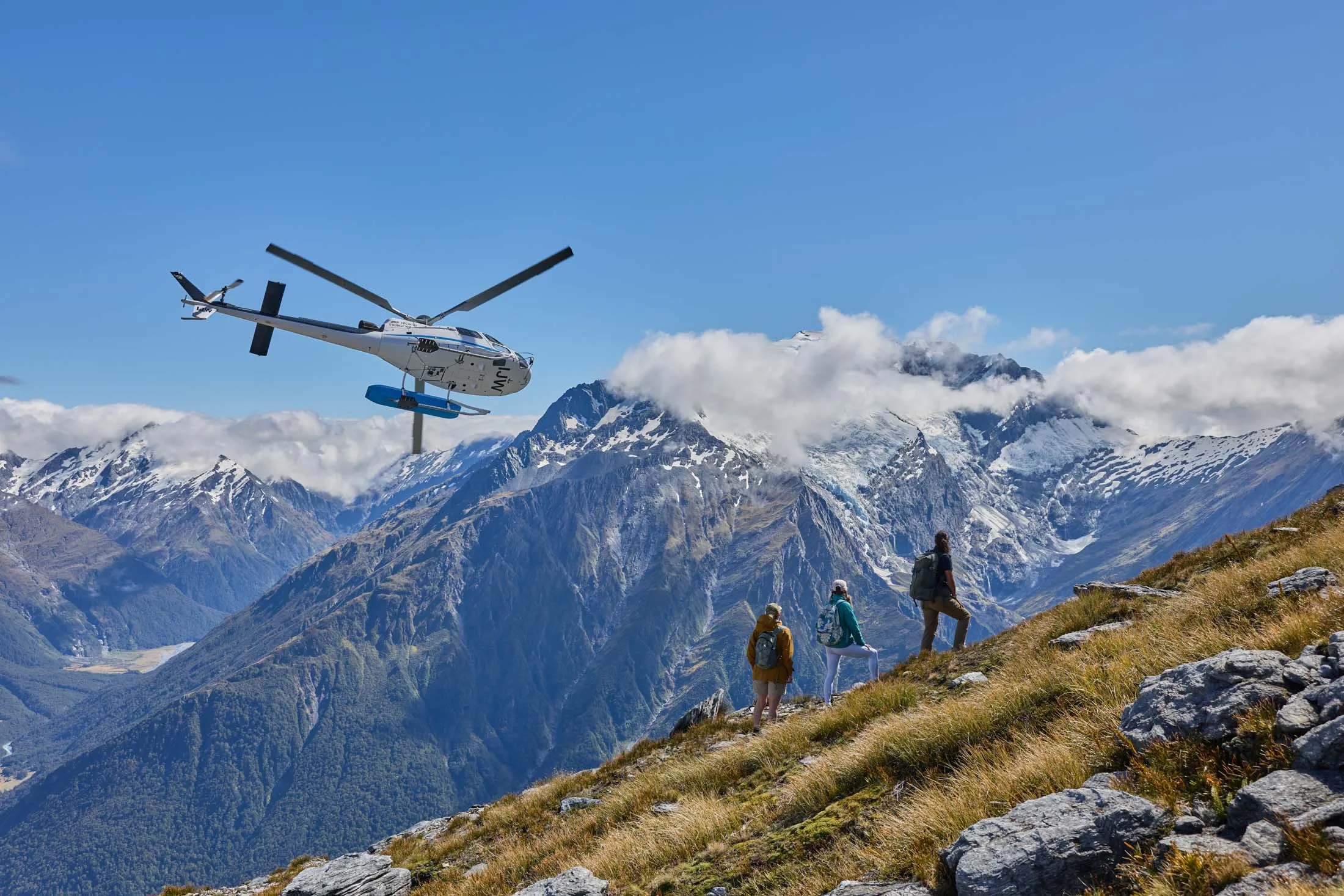 Heli-hikers on New Zealand’s Shotover Saddle