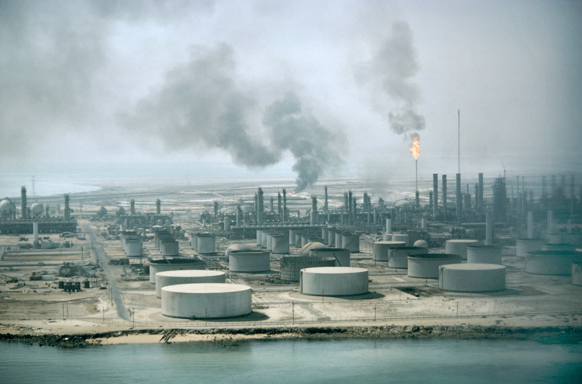 Playing the Great Game in the Persian Gulf.