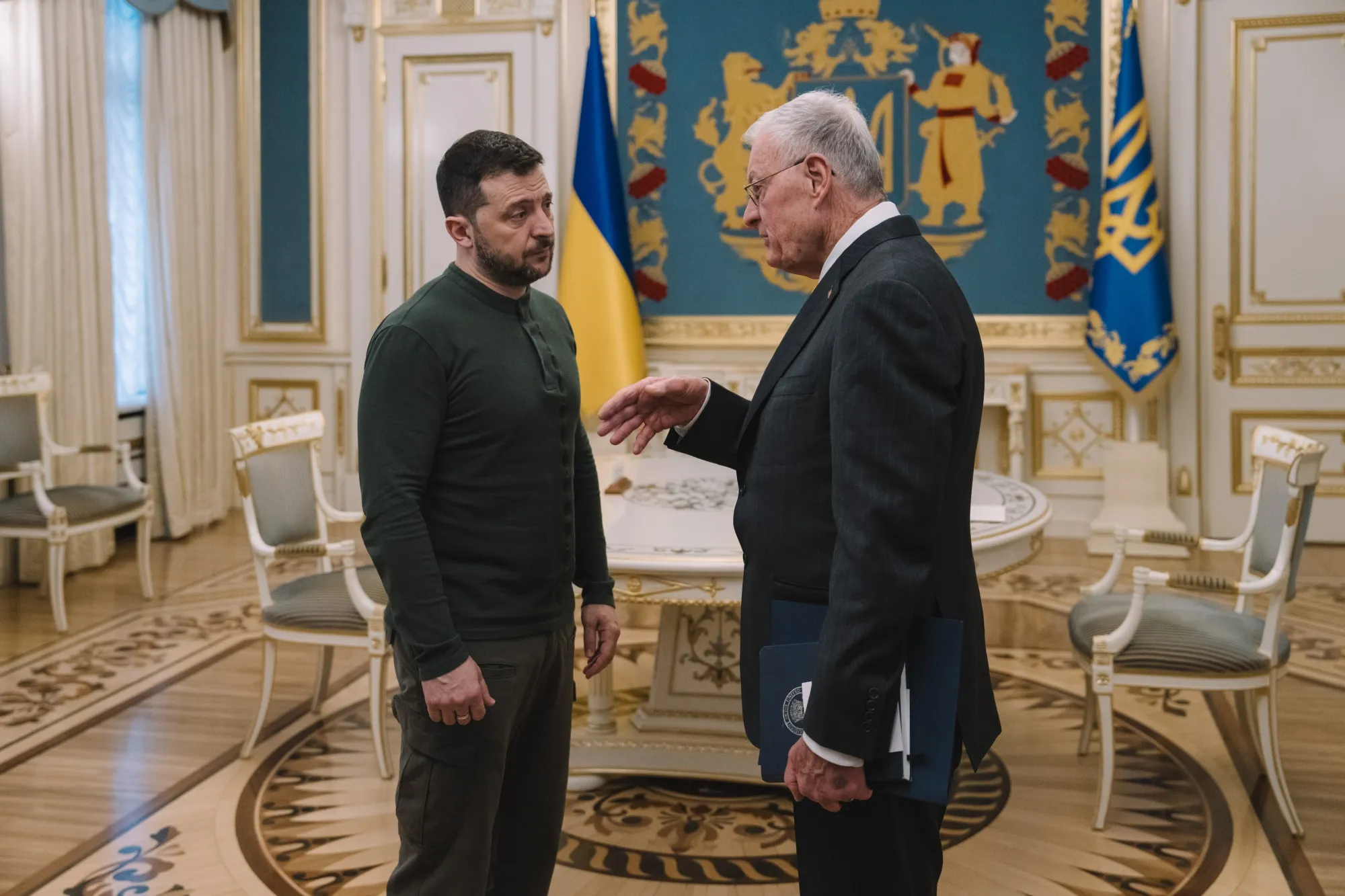 Keith Kellogg, US special envoy for Ukraine, right, and Volodymyr Zelenskiy, Ukraine’s president, during a meeting in Kyiv in February.&nbsp;