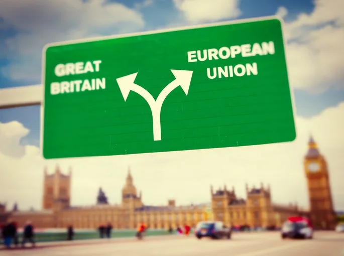 Diverging directions.
