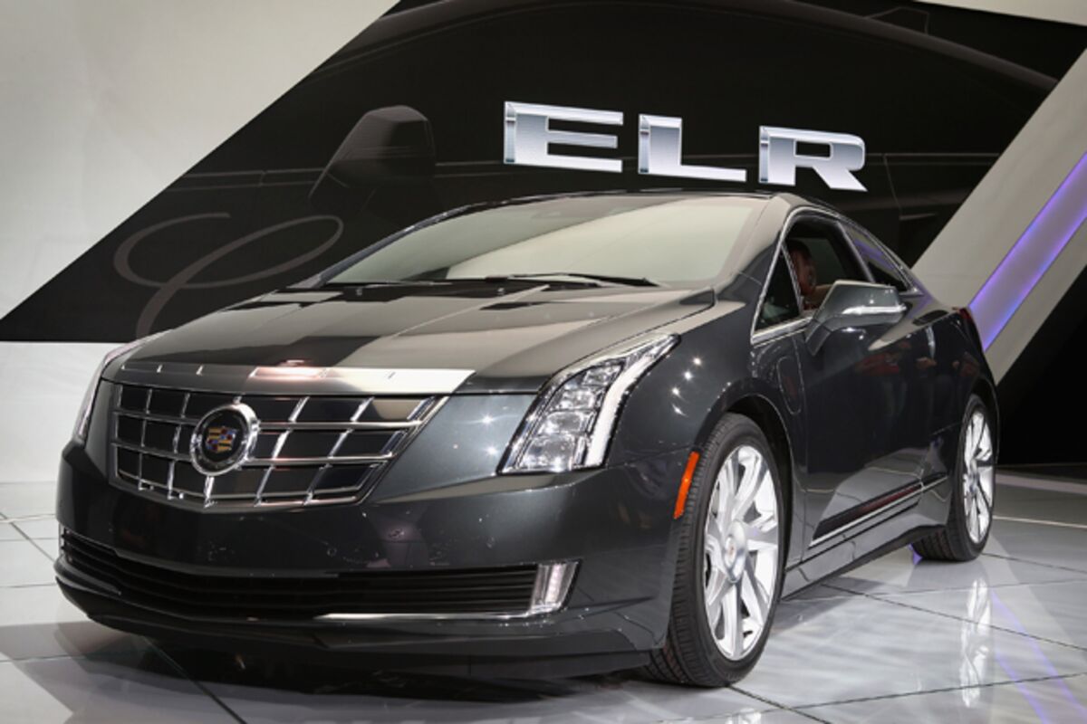 The Chevy Volt Gets a Second Life as a Cadillac - Bloomberg