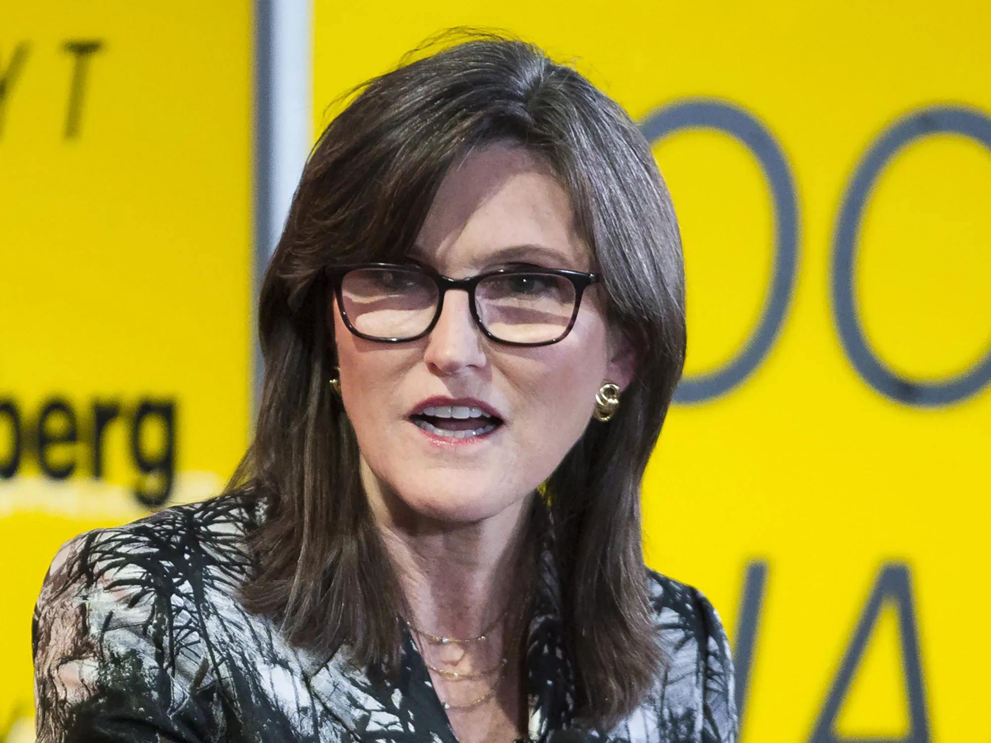 キャシー・ウッド氏のアーク、ビットコインＥＴＦの上場を申請 - Bloomberg