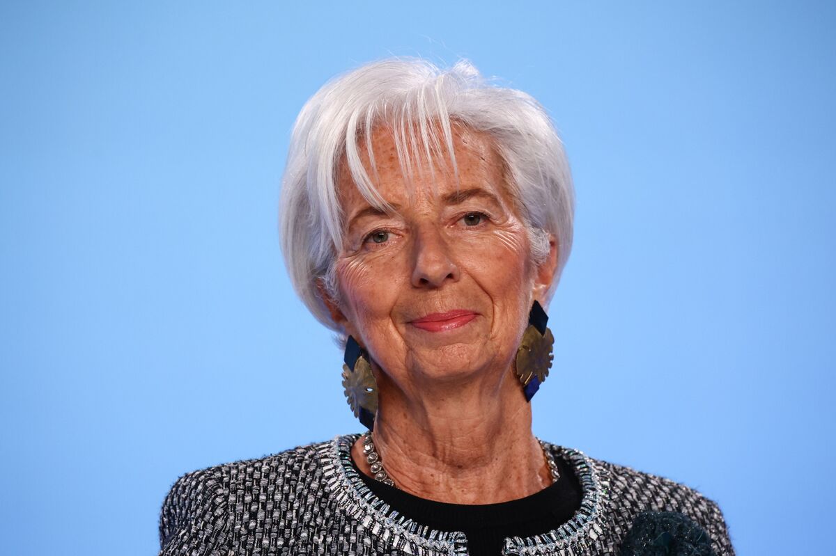 ECB Not Behind Curve and Will Cut Gradually, Lagarde Tells CNBC