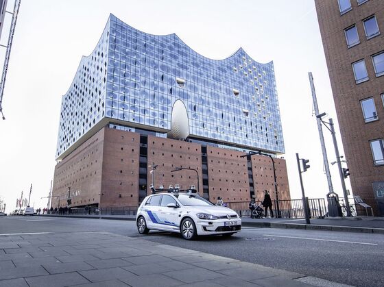 VW Joins BMW in Testing Self-Driving Cars on German City Streets