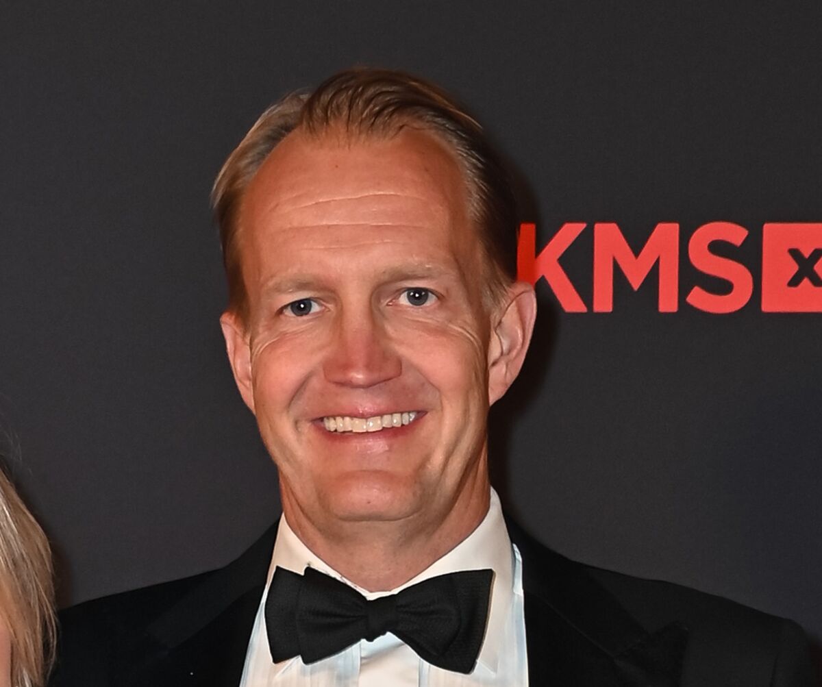 assets.bwbx.io image