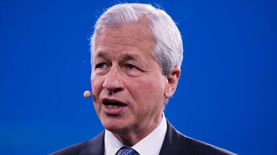 Dimon Sharpens Criticism of Biden’s Tax Hike Proposal
