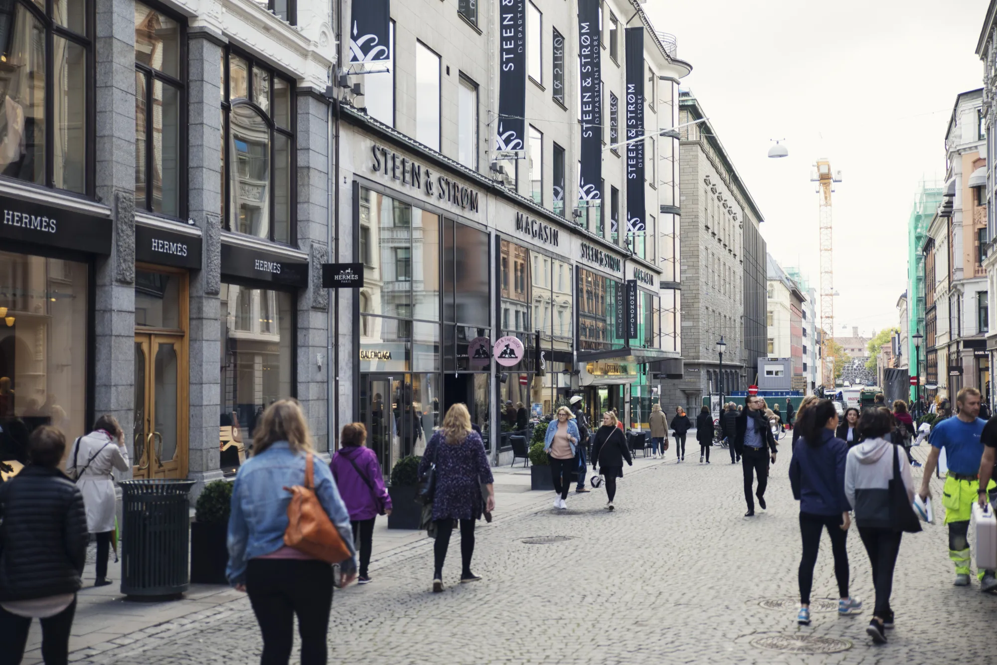 Norway's mainland gross domestic product increased 0.4% from December.
