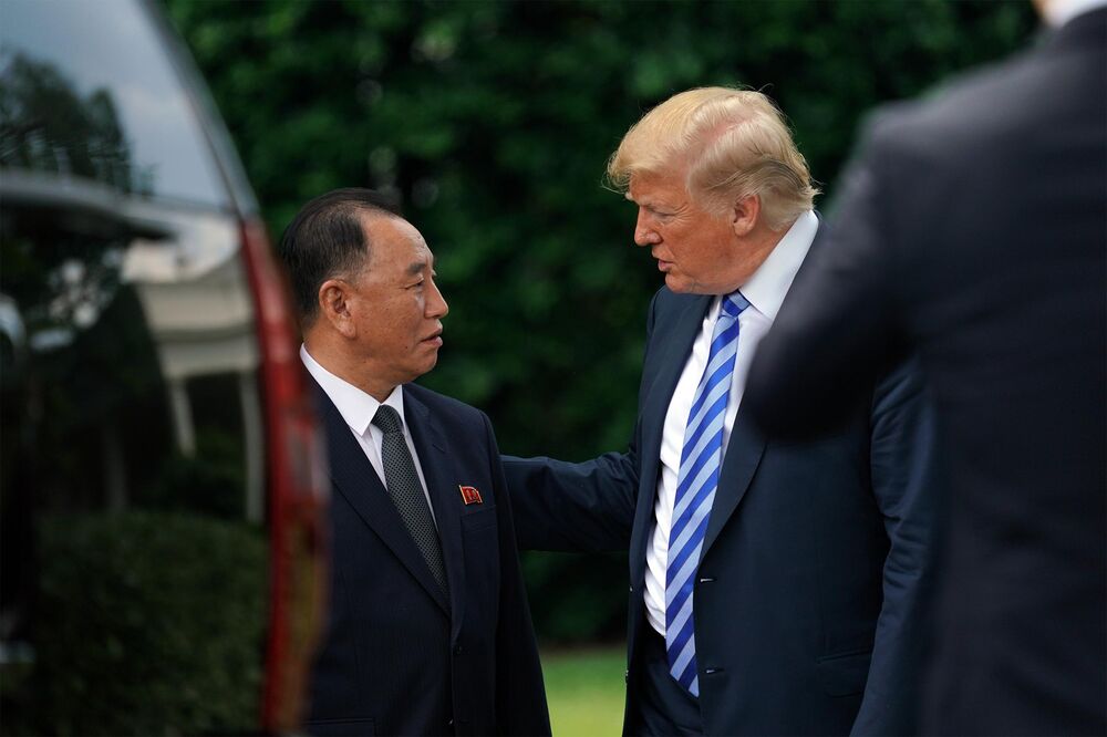 トランプ大統領：米朝首脳会談、６月12日にシンガポールで開催 - Bloomberg