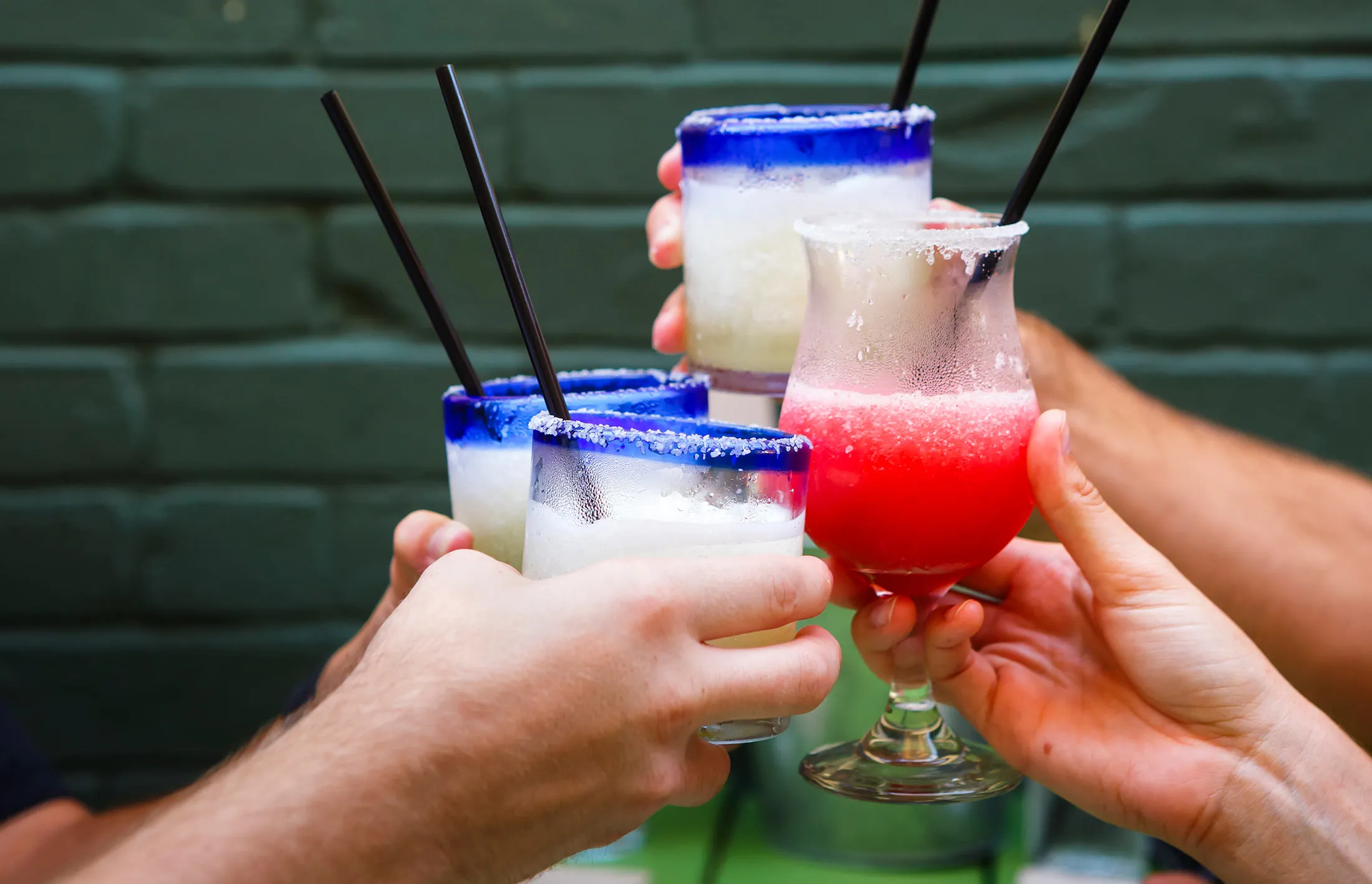 Here Come the Tax Day Deals, From Cut-Rate Hotel Rooms to Free Shredding -  Bloomberg