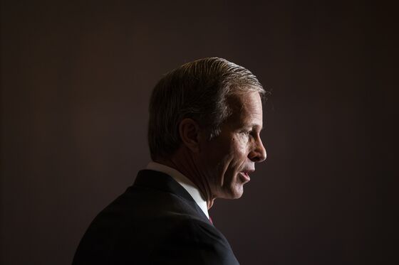 Thune Sees Challenge to Biden Win Going Down Like ‘Shot Dog’