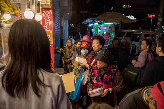 Hong Kong’s Yawning Wealth Gap Grows Wider Amid Pandemic