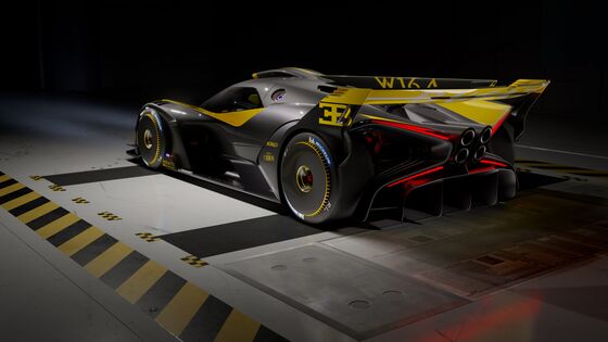 Bugatti Is Making the Bolide Hypercar Concept a Reality