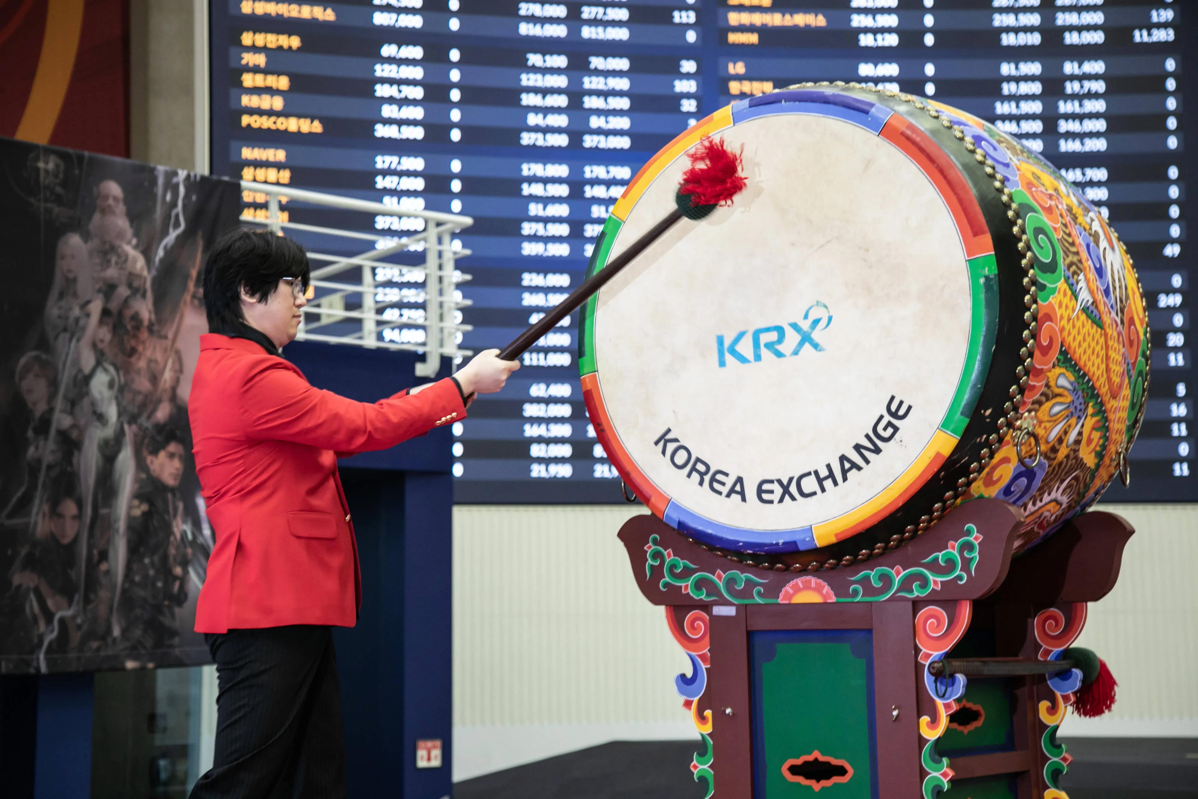 NIKKE」開発の韓国ゲームメーカーが上場、取引初日に急伸 - Bloomberg