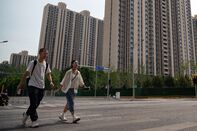 China's Top Cities Ease Housing Rules as Beijing Extends Aid