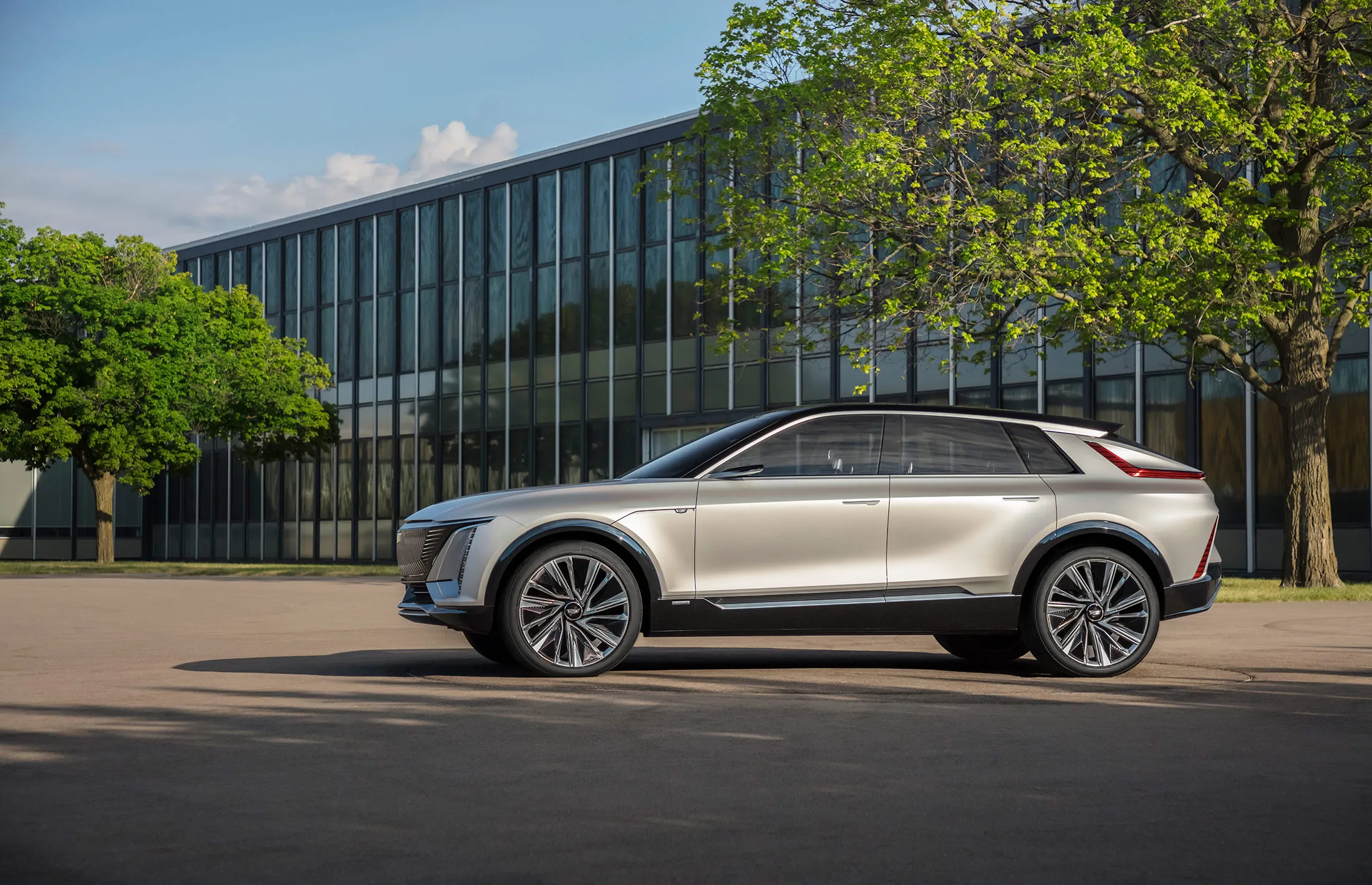 Cadillac Unveils First Electric SUV Years Before Sales Start Bloomberg