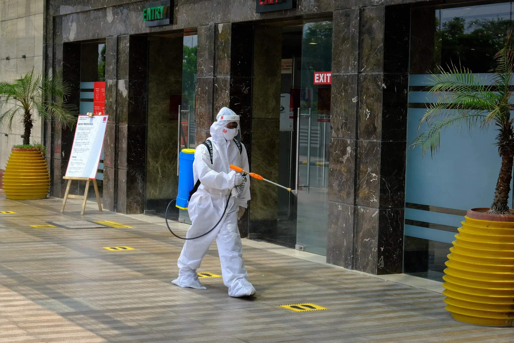 India Reopens Malls, Restaurants and Places Of Worship As World's Biggest Lockdown Phases Out