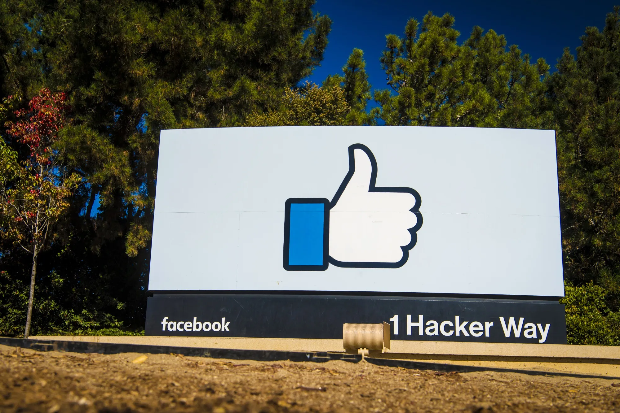 Facebook Inc. Campus As Profit Beats Wall Street Forecasts 
