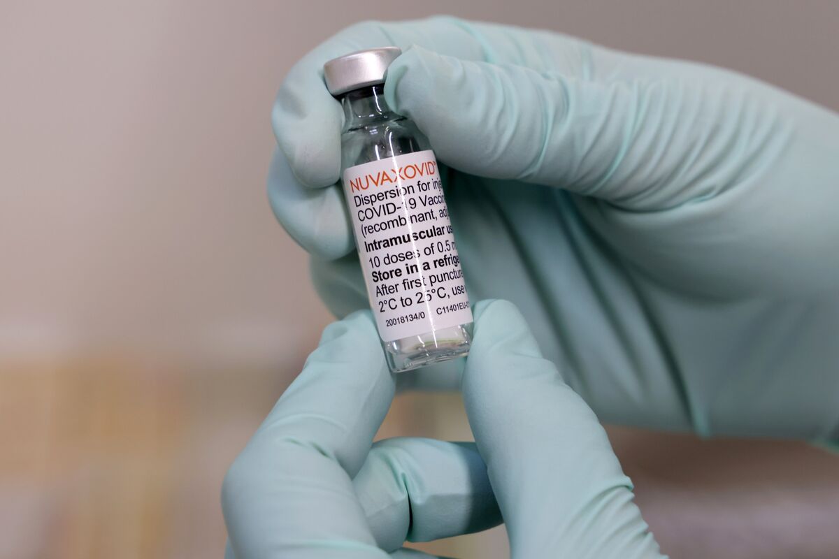 Novavax (NVAX) Shares Plunge After RFK Jr. Questions Its Covid Vaccine - Novavax Rfk Jr. Costco Lovesac Earnings