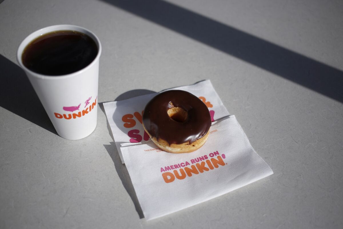 Who Owns Dunkin' Donuts? Inspire Bands Pays 11.3 Billion Bloomberg