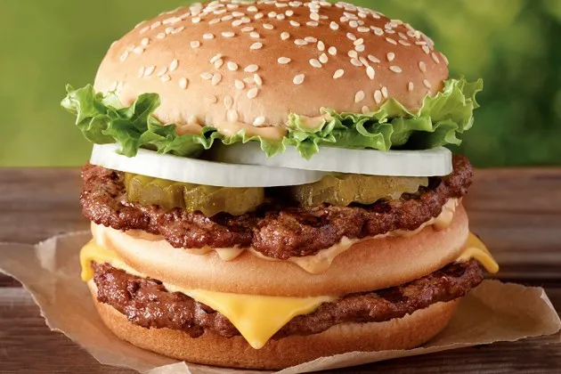 Is Burger King???s Big Mac Clone Stealing McDonald???s Lunch Money?
