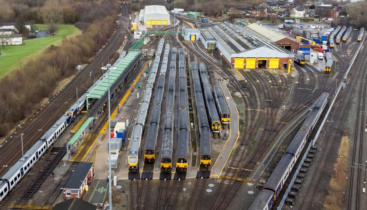 train-strike-dates-this-week-manchester