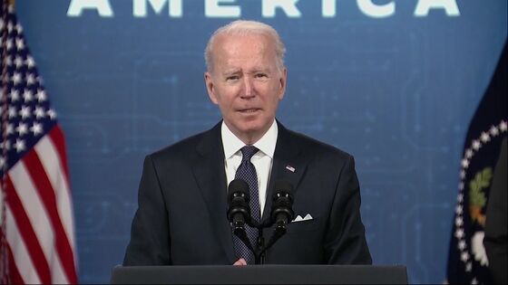 Biden Urges Congress to Pass Chips Bill as Global Shortage Persists