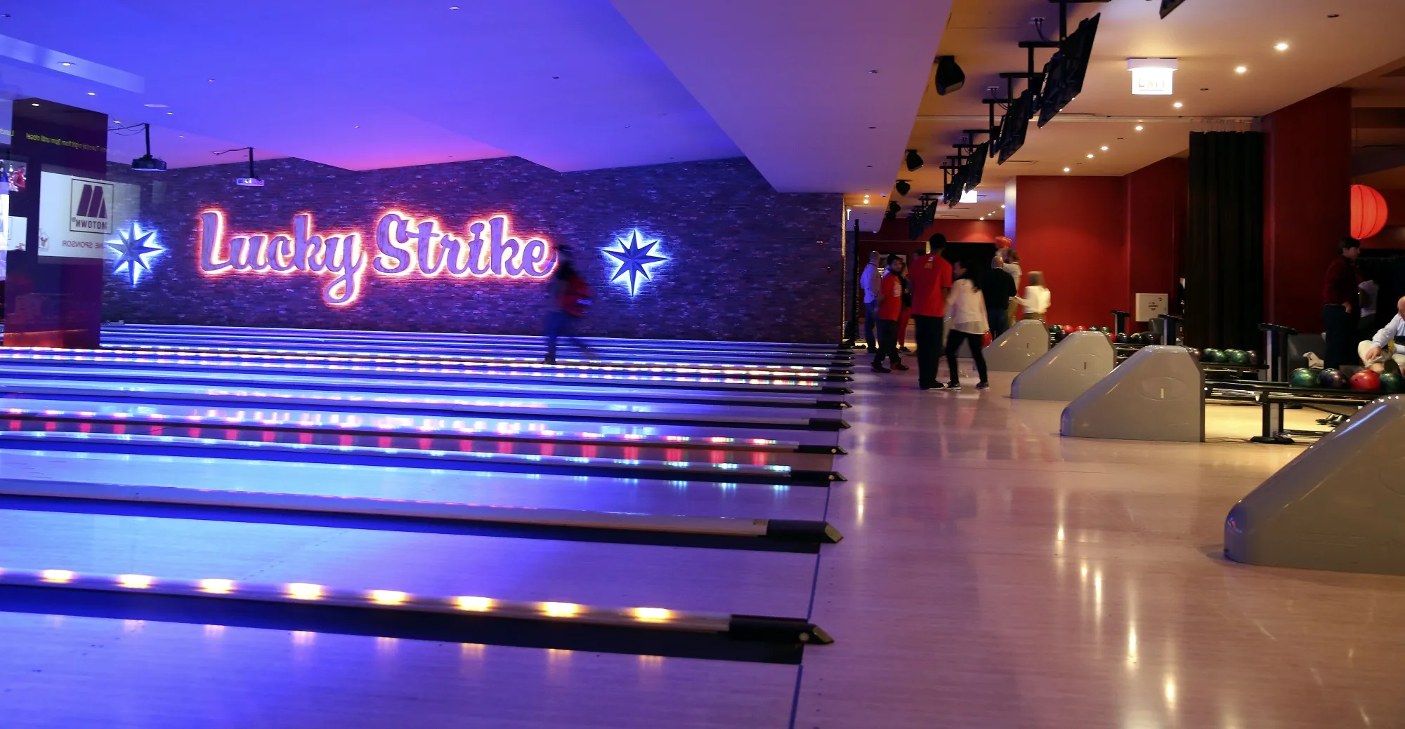 Bowling alleys at a Lucky Strike location&nbsp;in Chicago.