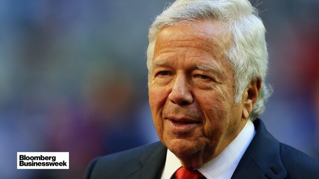 Robert kraft sales tennis shoes