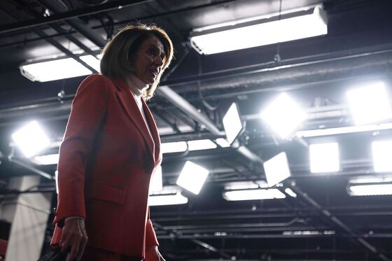 Pelosi's Speaker Bid Caught in Tug-of-War Over Party's Future