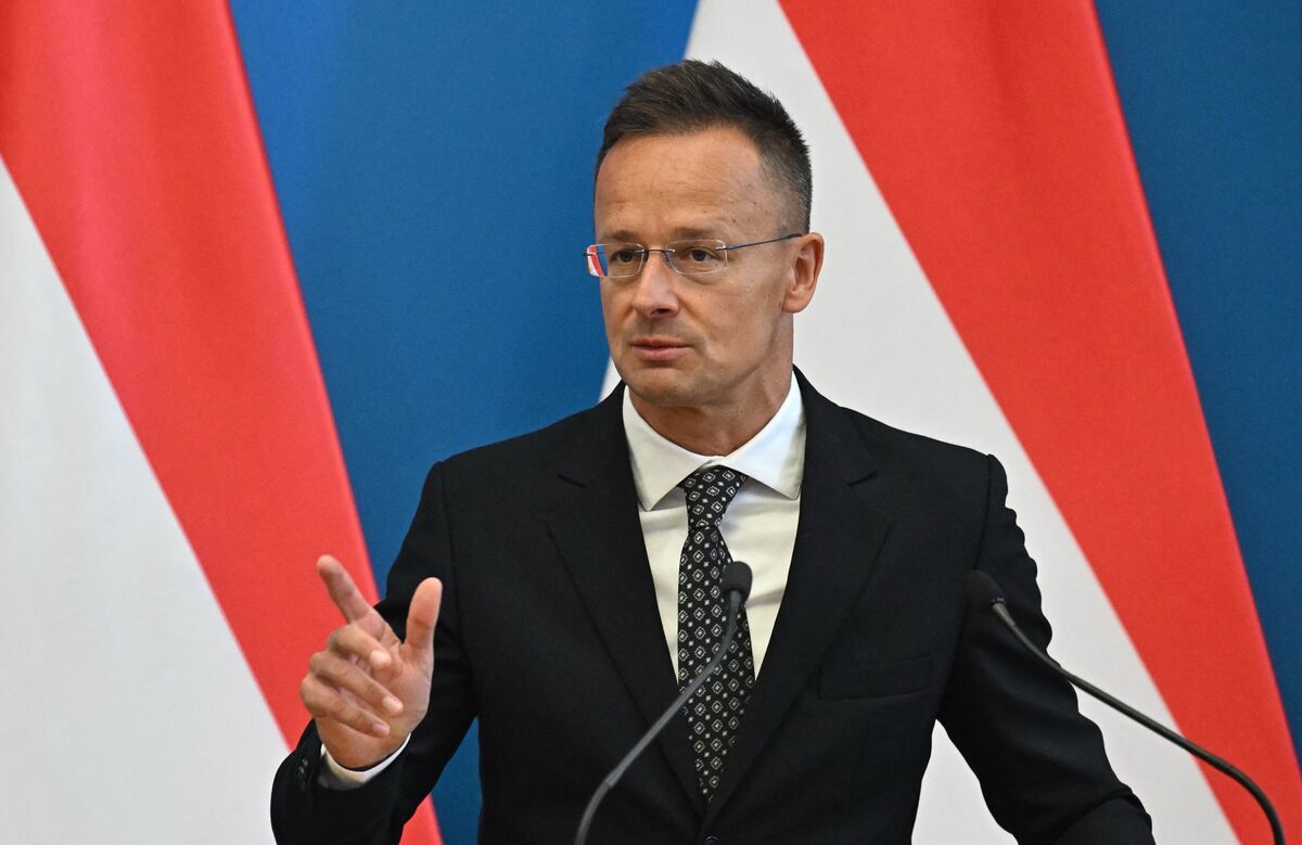Hungary Signs 10-Year Shell Gas Deal as EU Prepares to Quit Russia Flows