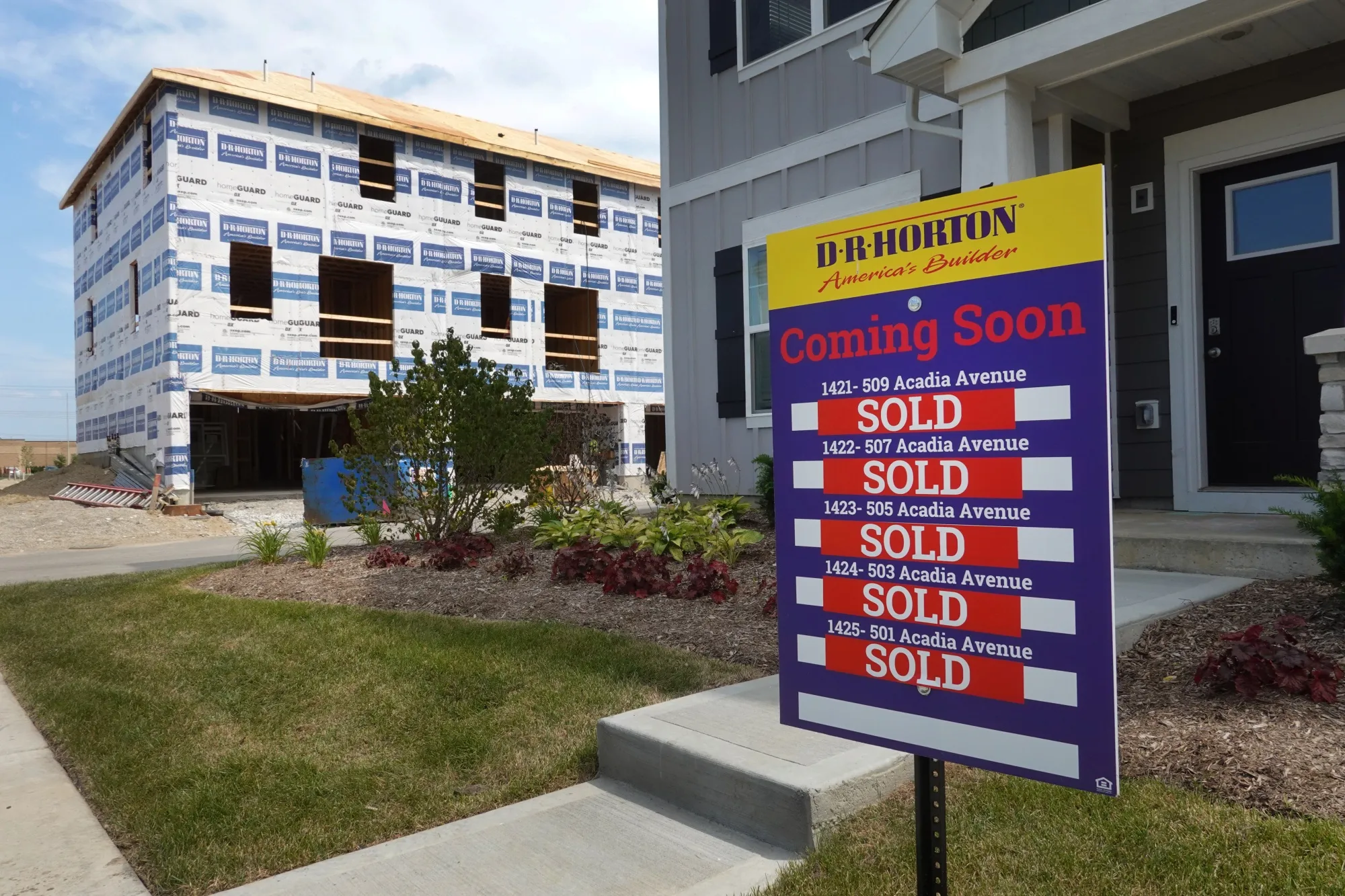 A frozen resale market has pushed up demand for new homes.&nbsp;
