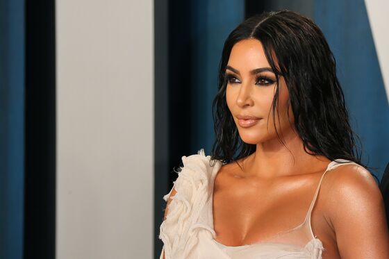 Kardashian’s Instagram Crypto Plug Irks U.K. Finance Watchdog