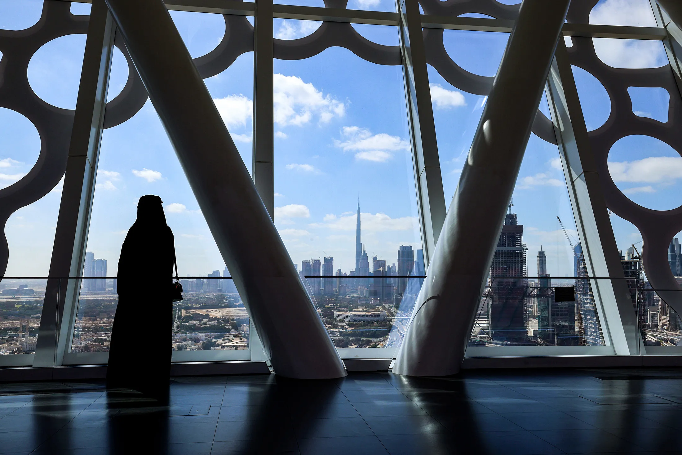 TOPSHOT-UAE-URBANISM