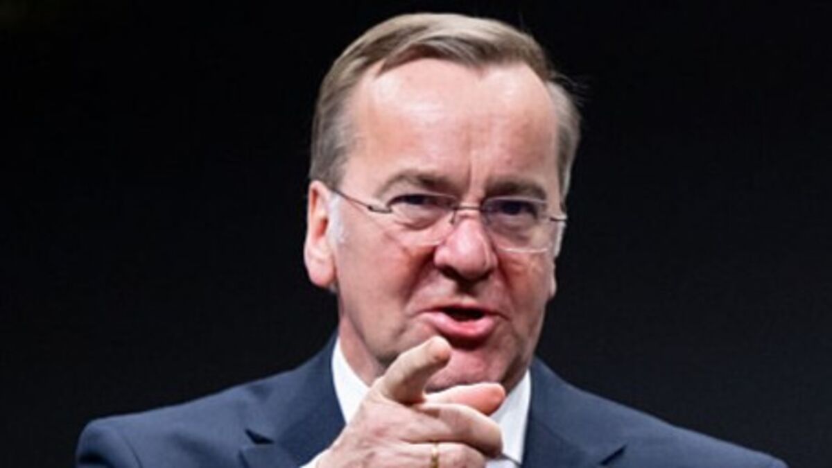 Germany to Decide on FCAS in 'Weeks to Come,' Pistorius Says