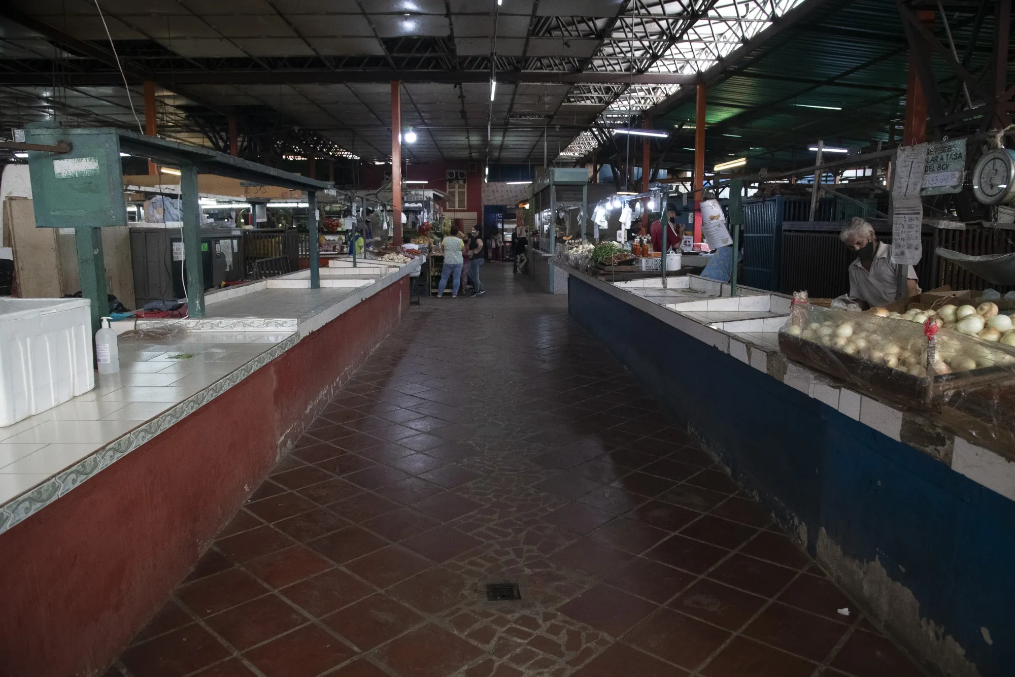 Empty stalls at the municipal market of Guaicaipuro, in Caracas on June 12.